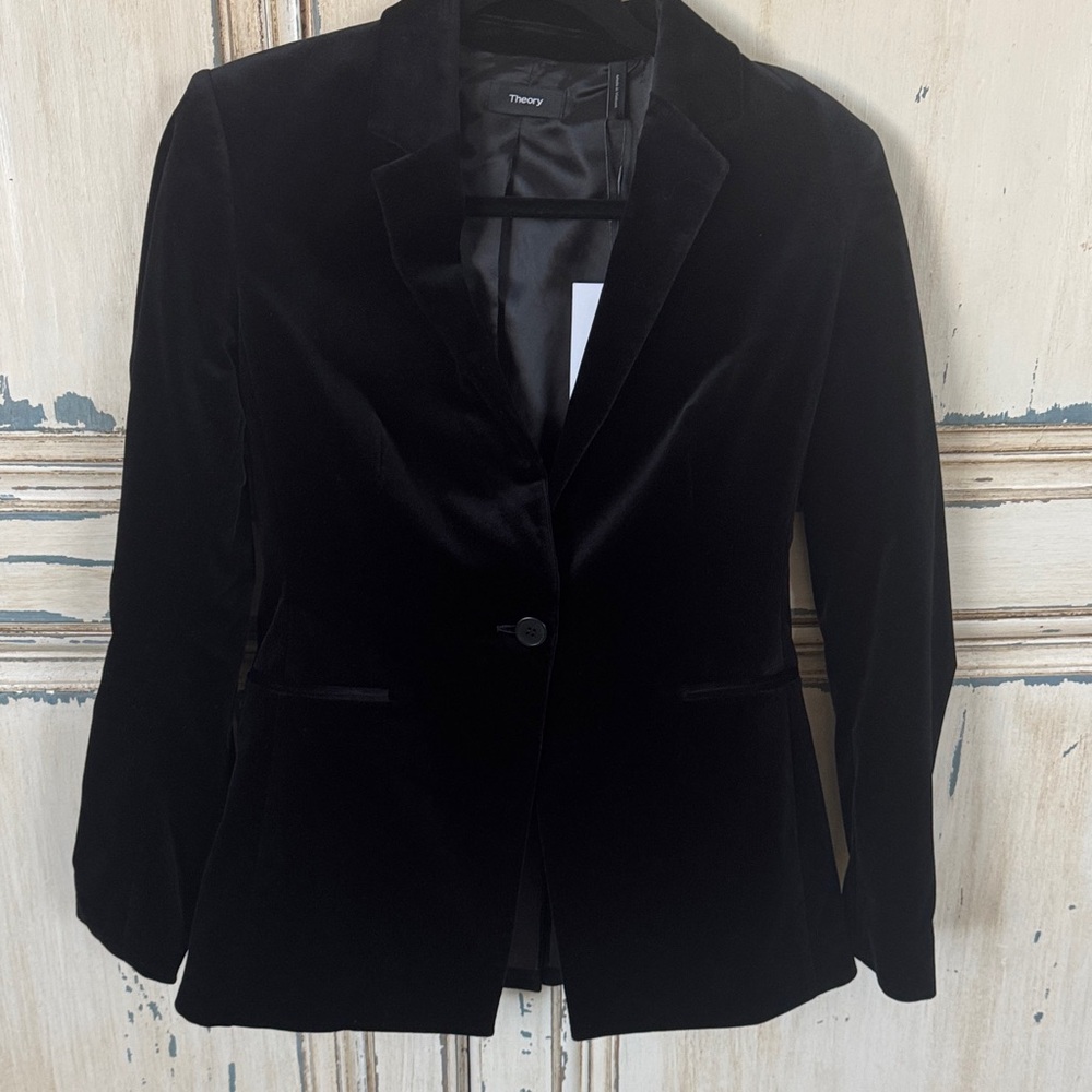 Theory Women's Elegant Black Velvet Jacket Blazer NWT SIZE 6